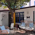 Pangea Sigacik & Bistro Gazde/Camere de închiriat Seferihisar